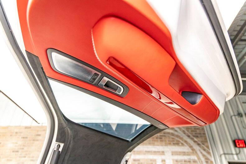 2011 Mercedes-Benz SLS AMG