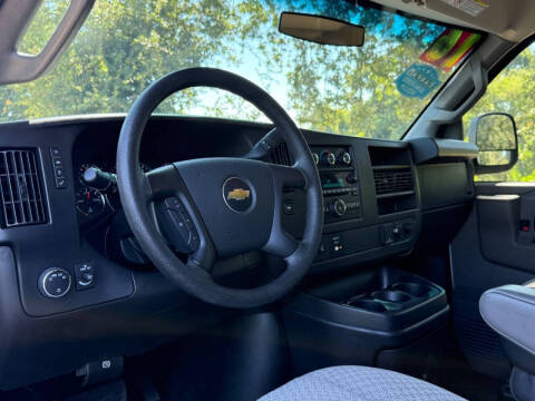 2016 Chevrolet Express LT 3500