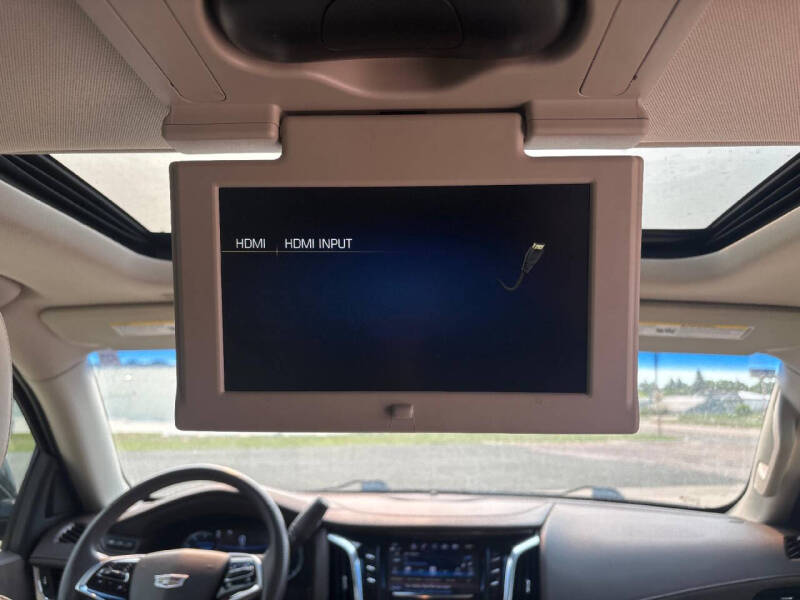 2017 Cadillac Escalade Premium Luxury