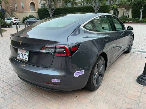 2020 Tesla Model 3 Standard Range Plus
