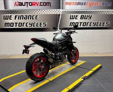 2025 Ducati Monster 937