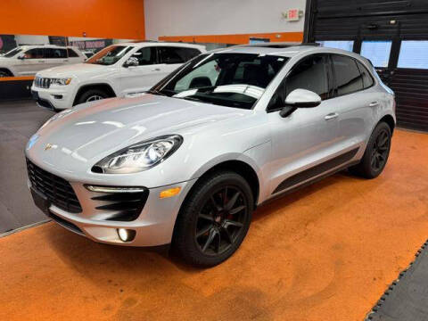 2015 Porsche Macan S