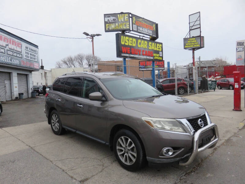 2013 Nissan Pathfinder SV