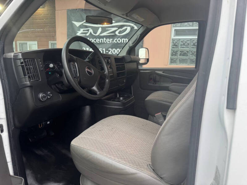 2015 GMC Savana 2500