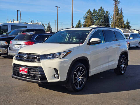 2017 Toyota Highlander SE