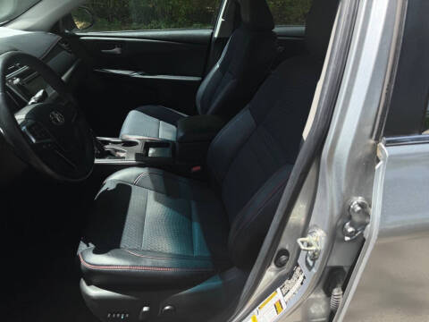 2015 Toyota Camry SE