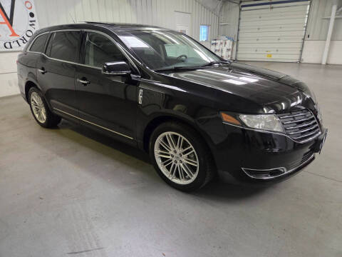 2019 Lincoln MKT Reserve