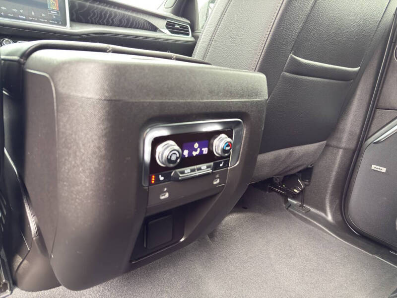 Image of 2024 GMC Yukon Denali