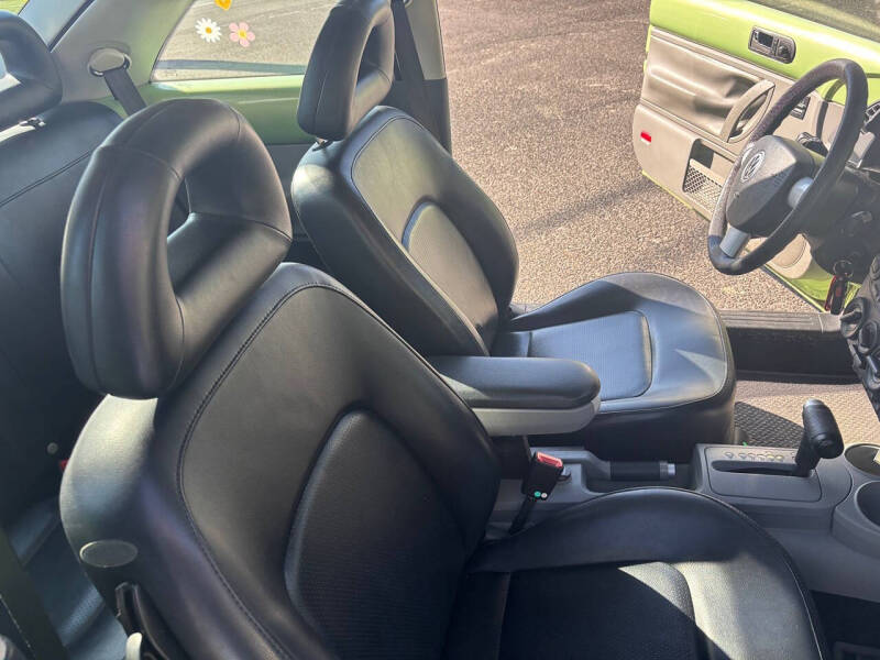 2002 Volkswagen New Beetle GLS