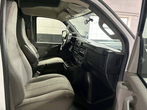 2018 Chevrolet Express 3500