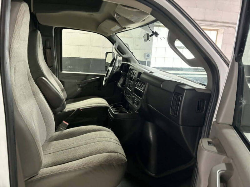 2018 Chevrolet Express 3500