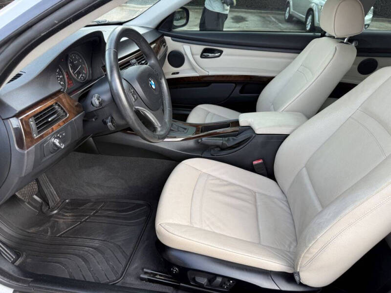 2012 BMW 3 Series 328i