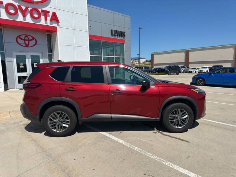 2023 Nissan Rogue S