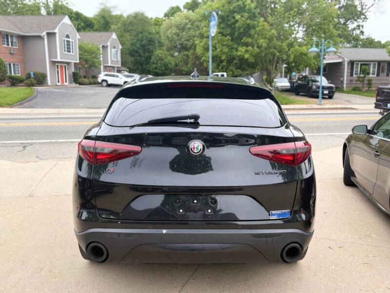 2019 Alfa Romeo Stelvio Ti