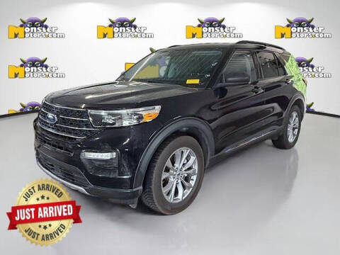 2022 Ford Explorer XLT Photo