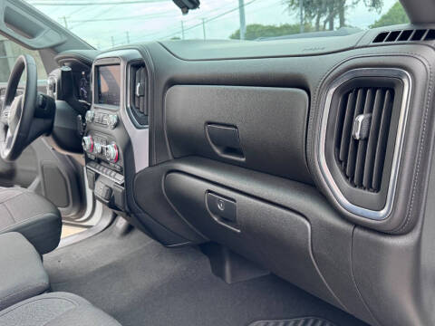 2022 GMC Sierra 1500 Limited Elevation Standard