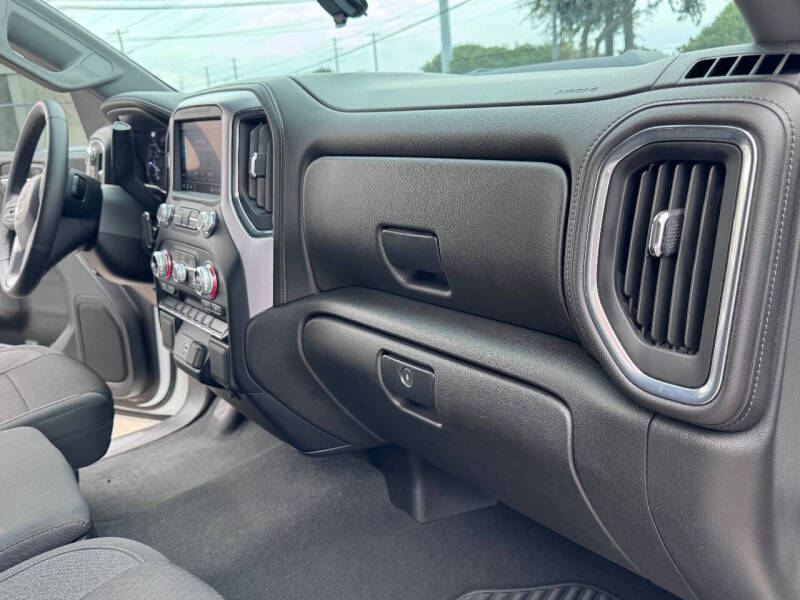 2022 GMC Sierra 1500 Limited Elevation Standard