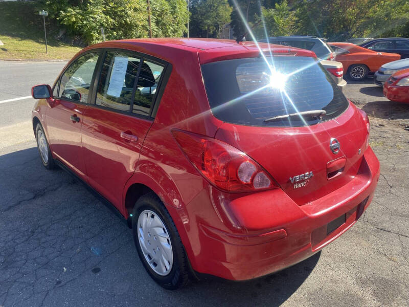 2007 Nissan Versa 1.8 SL
