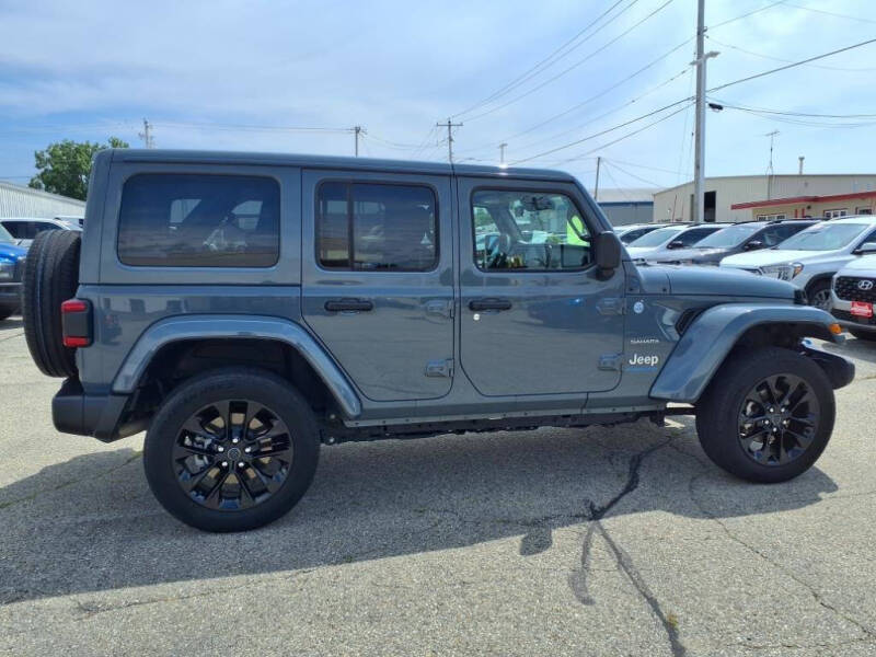 2024 Jeep Wrangler Sahara 4xe