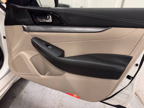 2017 Nissan Maxima 3.5 SV