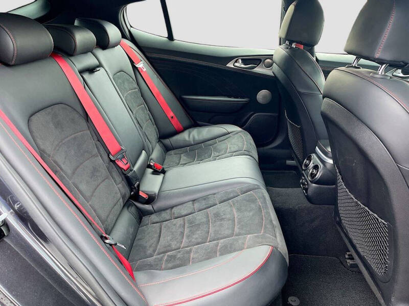 2023 Kia Stinger