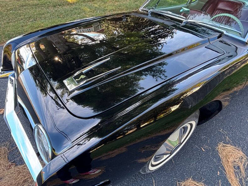 1963 Studebaker Avanti