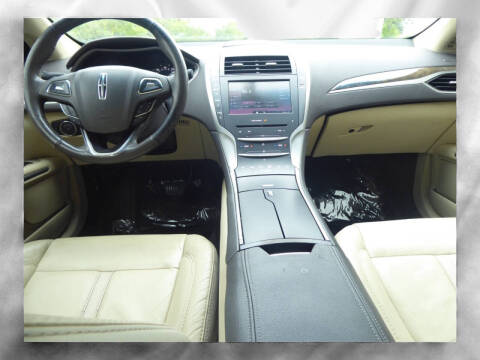2014 Lincoln MKZ