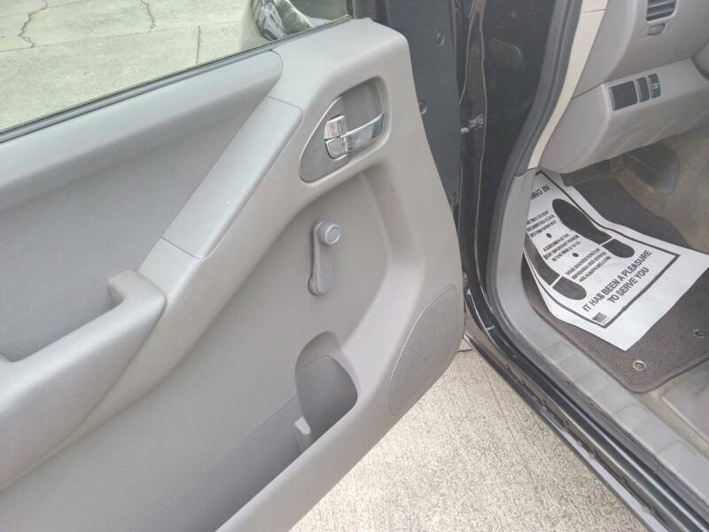 2014 Nissan Frontier S