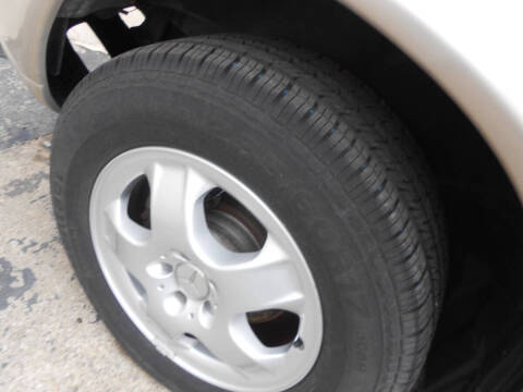 2004 Mercedes-Benz M-Class ML 350