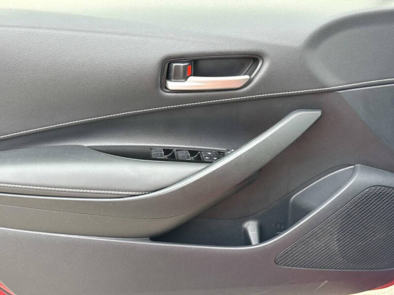 2024 Toyota Corolla Hatchback SE