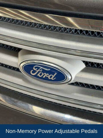 2015 Ford Taurus SEL