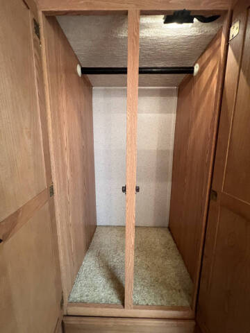 2001 Winnebago Journey 36L