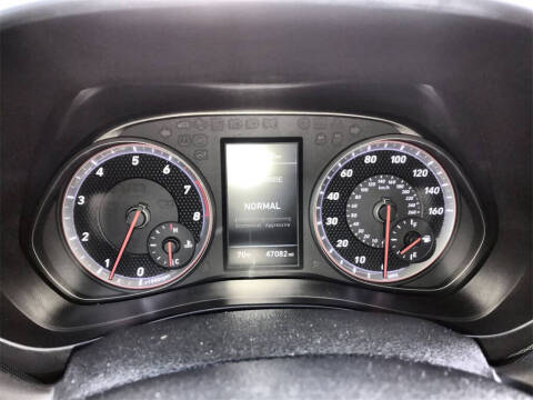 2019 Hyundai Veloster