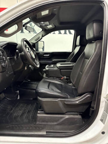 2021 Chevrolet Silverado 3500HD CC