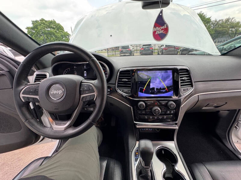 2019 Jeep Grand Cherokee Summit