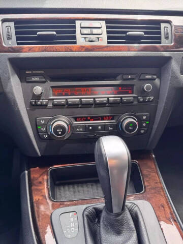 2011 BMW 3 Series 328i