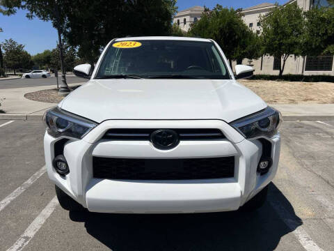 2023 Toyota 4Runner SR5