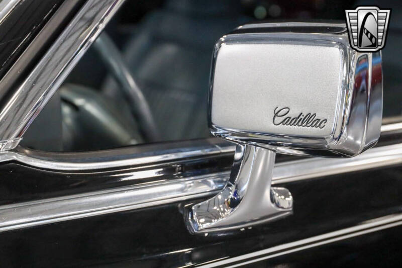 1992 Cadillac Brougham