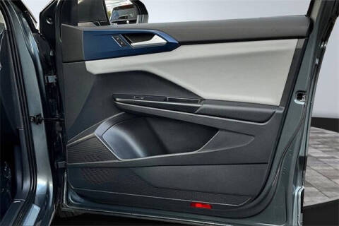 2022 Volkswagen Taos SE 4Motion