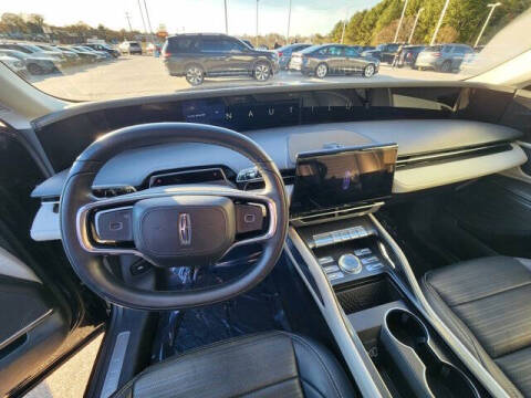 2024 Lincoln Nautilus Reserve