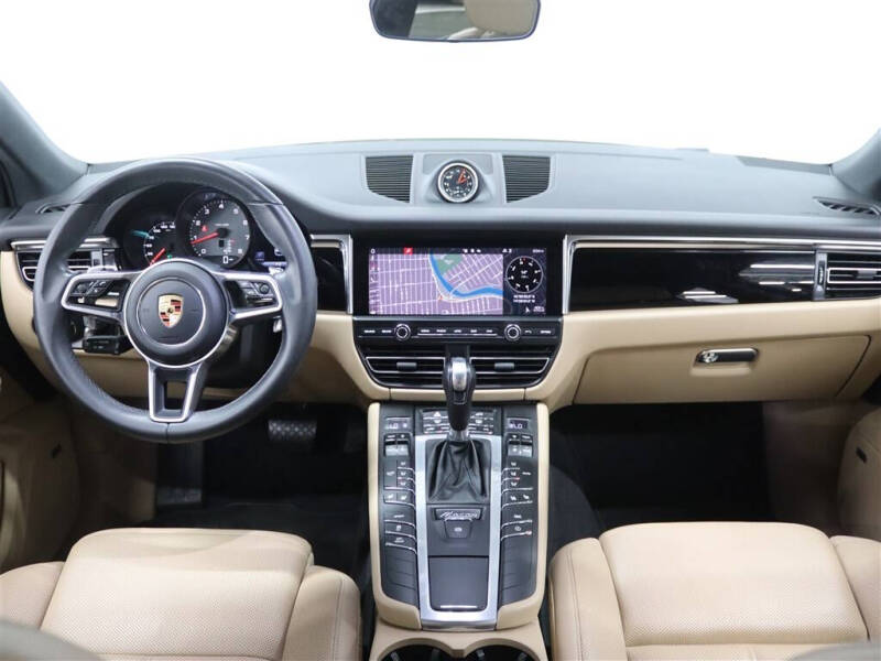 2020 Porsche Macan S