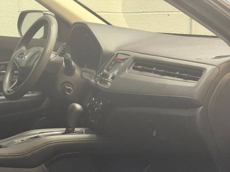 2018 Honda HR-V LX