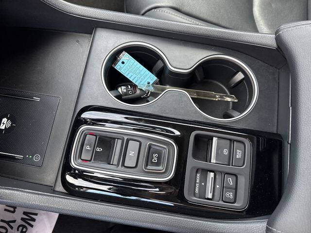 2023 Honda Pilot Touring