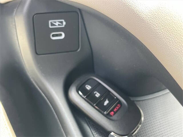 2027 Honda HR-V LX