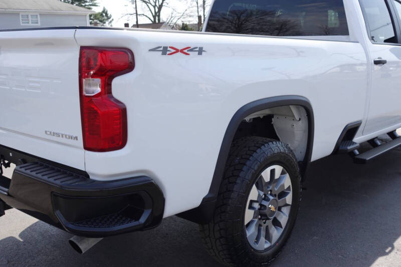 2025 Chevrolet Silverado 2500HD Custom