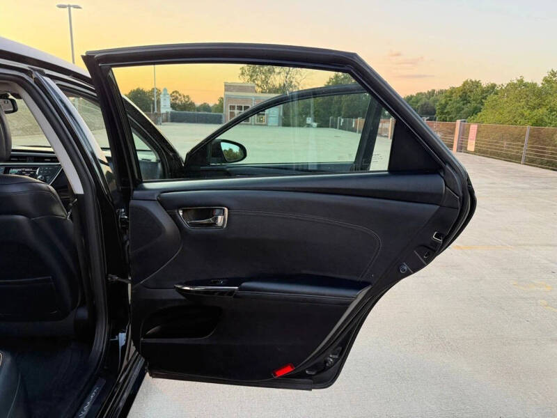 2014 Toyota Avalon XLE