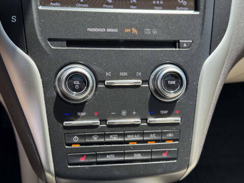 2019 Lincoln MKC Select