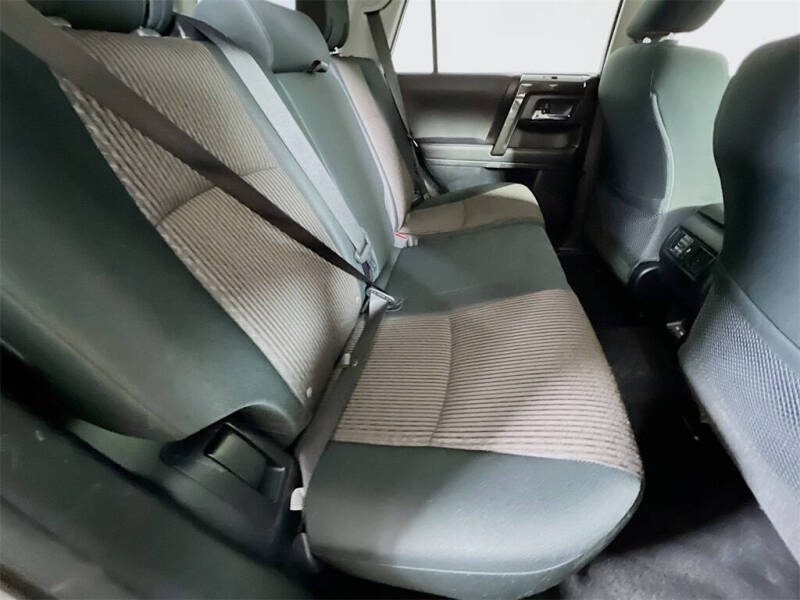 2024 Toyota 4Runner TRD Off-Road