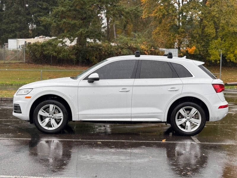 2019 Audi Q5 quattro Premium 45 TFSI