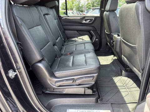 2022 Chevrolet Suburban RST